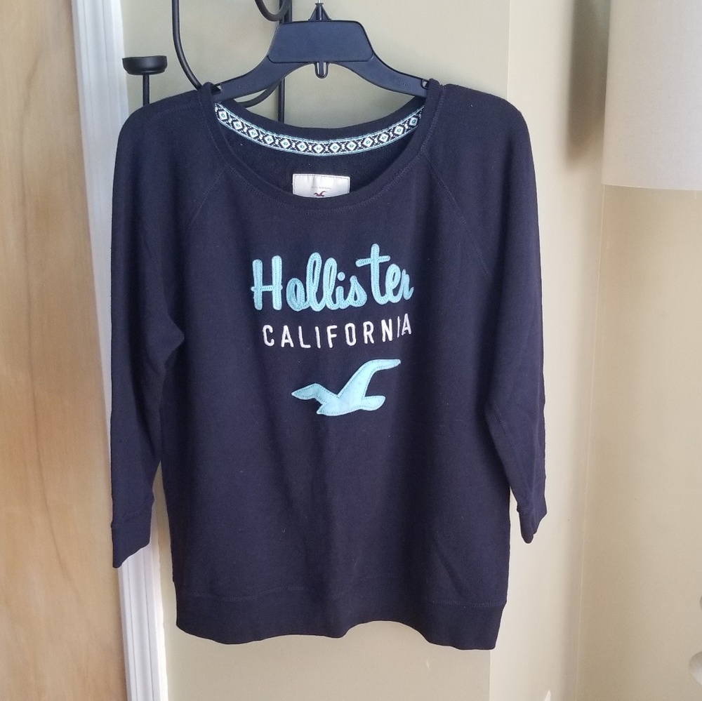 Hollister Blue Graphic Pullover Sweatshirt